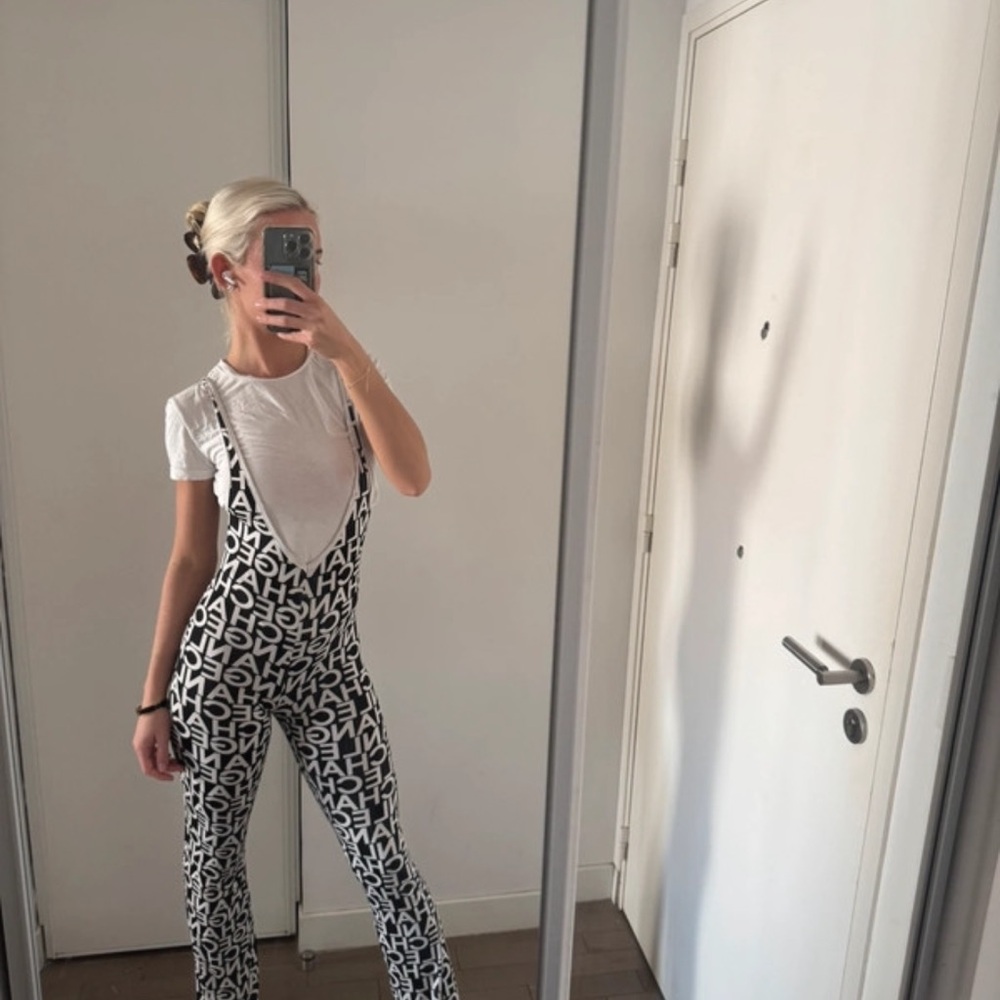 New Black&White Jumpsuit "Kylie Jenner" inspired size S -mono blanco y negro
